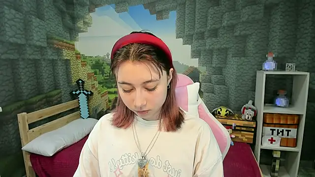 Snapshot of ClaraParks chatting on 01/13/26, 07:41 ClaraParks online show from 01/13/26, 07:41