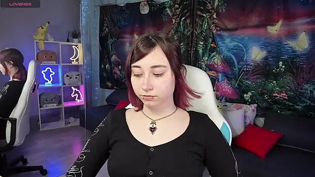 Snapshot of ClaraParks chatting on 02/11/26, 07:19 ClaraParks online show from 02/11/26, 07:19