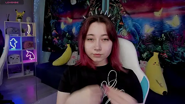 Snapshot of ClaraParks chatting on 03/11/26, 07:09 ClaraParks online show from 03/11/26, 07:09