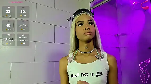 Dahlia Moss online show from 12/02/25, 03:34