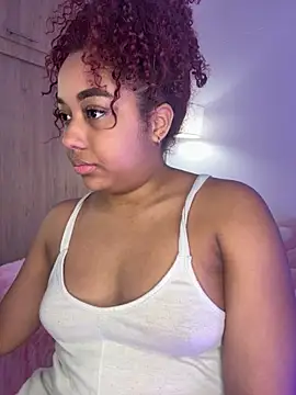  Zahara  online show from 10/03/25, 12:18