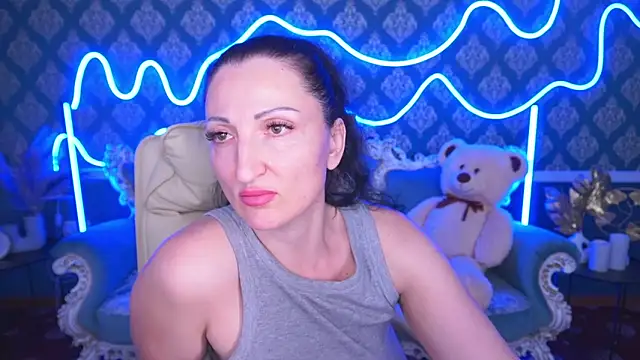 MissRossi online show from 10/04/25, 12:47