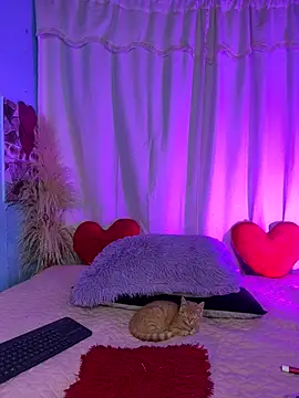 Snapshot of Miaa_rosses3 chatting on 10/15/25, 10:10 Miaa rosses3 online show from 10/15/25, 10:10