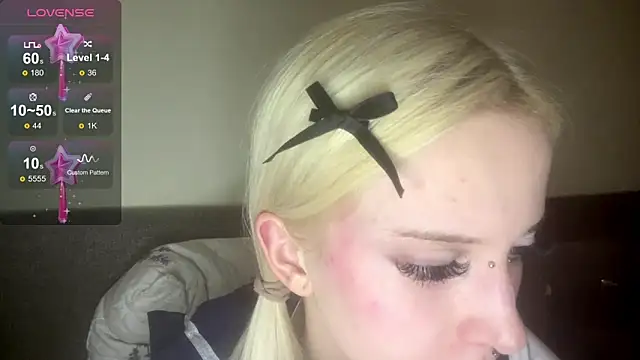 kittywithu online show from 11/09/25, 12:14