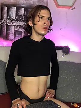 Snapshot of danny_rios20 chatting on 11/22/25, 08:08 danny rios20 online show from 11/22/25, 08:08