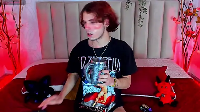 Snapshot of danny_rios20 chatting on 02/13/26, 02:24 danny rios20 online show from 02/13/26, 02:24