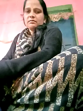 Snapshot of Cutreet chatting on 02/03/26, 11:37 Cutreet online show from 02/03/26, 11:37