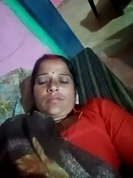 Snapshot of Cutreet chatting on 07/06/26, 03:47 Cutreet online show from 07/06/26, 03:47