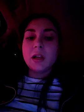 SaraViss20 online show from 12/17/25, 06:25