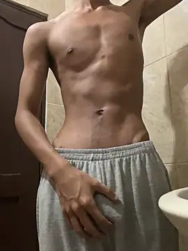 Snapshot of javi_fer chatting on 01/18/26, 12:36 javi fer online show from 01/18/26, 12:36