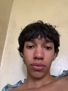 Snapshot of javi_fer chatting on 02/06/26, 04:54 javi fer online show from 02/06/26, 04:54