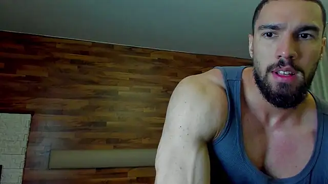IvanHydee online show from 06/14/26, 04:36