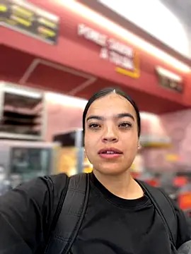 JuanitaMore01 online show from 09/24/25, 03:48