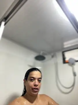 JuanitaMore01 online show from 09/29/25, 08:13