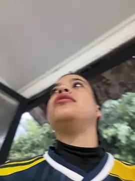 JuanitaMore01 online show from 10/11/25, 10:30