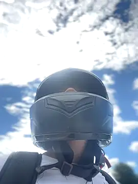 JuanitaMore01 online show from 10/25/25, 07:08