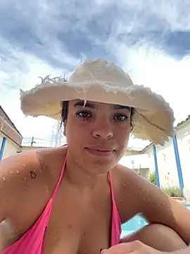 JuanitaMore01 online show from 11/23/25, 06:19