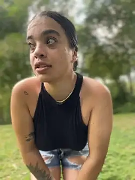 Snapshot of JuanitaMore01 chatting on 03/21/26, 09:18 JuanitaMore01 online show from 03/21/26, 09:18