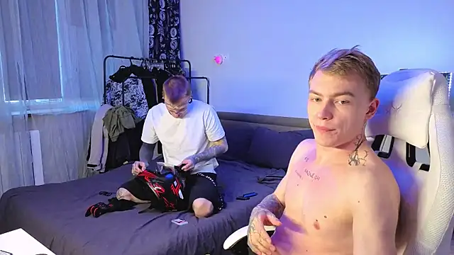 callmealexthx online show from 04/10/26, 12:32