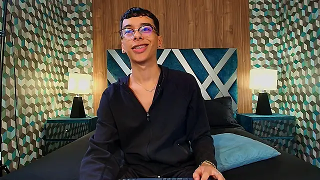 Aiden Royce online show from 09/09/25, 12:10