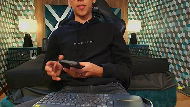 Aiden Royce online show from 09/14/25, 09:36