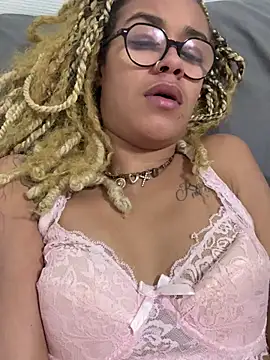 sexentrevoisin online show from 03/08/26, 03:32