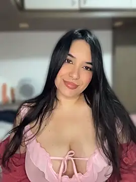 Doce Giovanna online show from 05/13/26, 10:49