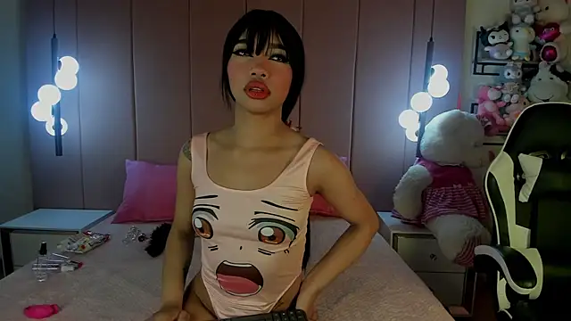 Snapshot of Liah_Marthina chatting on 09/25/25, 03:10 Liah Marthina online show from 09/25/25, 03:10