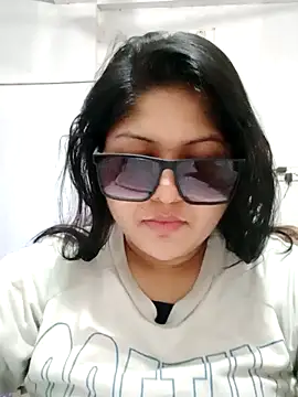 Nusrat-N online show from 12/15/25, 03:22