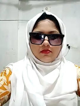 Snapshot of Nusrat-N chatting on 03/29/26, 09:59 Nusrat-N online show from 03/29/26, 09:59
