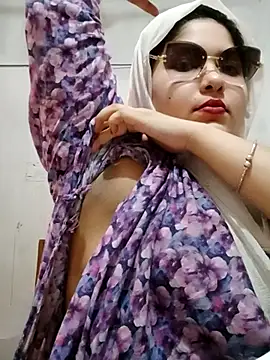 Snapshot of Nusrat-N chatting on 07/07/26, 01:19 Nusrat-N online show from 07/07/26, 01:19