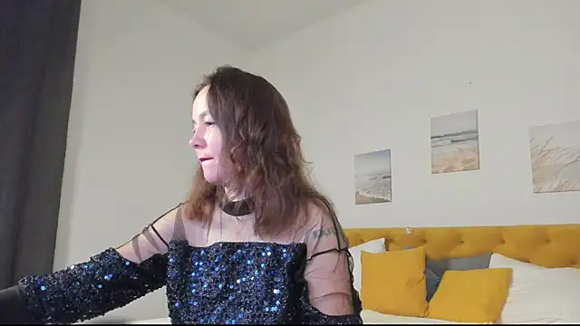 Kira Adler online show from 11/26/25, 01:28