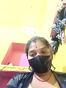 Snapshot of Samiya-143 chatting on 01/14/26, 04:56 Samiya-143 online show from 01/14/26, 04:56