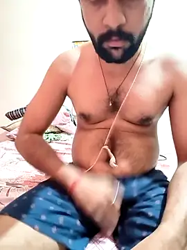 mehulsomm7 online show from 04/15/26, 05:42