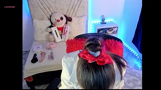 Mia Victoria22 online show from 05/19/26, 05:30