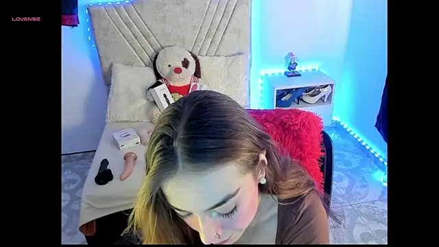 Mia Victoria22 online show from 05/22/26, 07:30