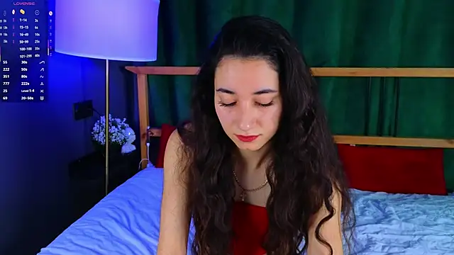 Snapshot of BettyMaldonado chatting on 11/08/25, 08:03 BettyMaldonado online show from 11/08/25, 08:03