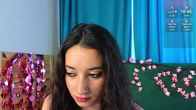 Snapshot of BettyMaldonado chatting on 07/19/26, 07:56 BettyMaldonado online show from 07/19/26, 07:56
