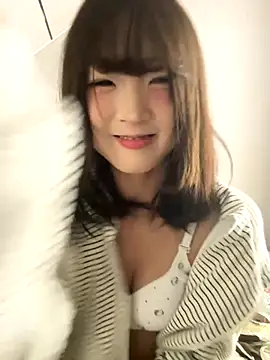 Snapshot of lelebaybay888 chatting on 11/01/25, 03:36 lelebaybay888 online show from 11/01/25, 03:36