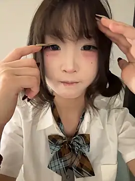 Snapshot of lelebaybay888 chatting on 11/14/25, 05:44 lelebaybay888 online show from 11/14/25, 05:44