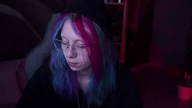 SakuraBliss online show from 11/14/25, 11:20