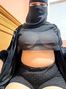 Snapshot of _Laiali_ chatting on 10/01/25, 11:38 Laiali online show from 10/01/25, 11:38