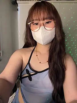 Meowyeuk6 online show from 05/16/26, 04:53
