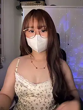 Meowyeuk6 online show from 05/19/26, 05:25