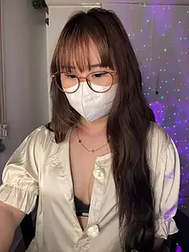 Meowyeuk6 online show from 05/19/26, 06:58