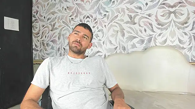 Snapshot of magnus_serket chatting on 02/14/26, 11:40 magnus serket online show from 02/14/26, 11:40