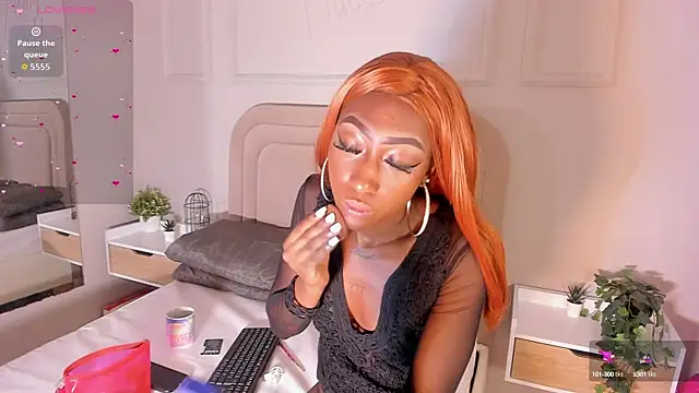 Snapshot of Anamonrroe chatting on 09/18/25, 01:57 Anamonrroe online show from 09/18/25, 01:57