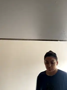 MacarenaRosse online show from 10/10/25, 04:50