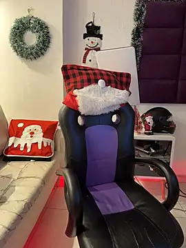 AdrianRinaldi online show from 12/18/25, 08:04