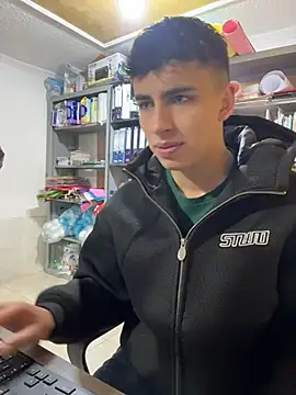 AdrianRinaldi online show from 06/30/26, 01:34